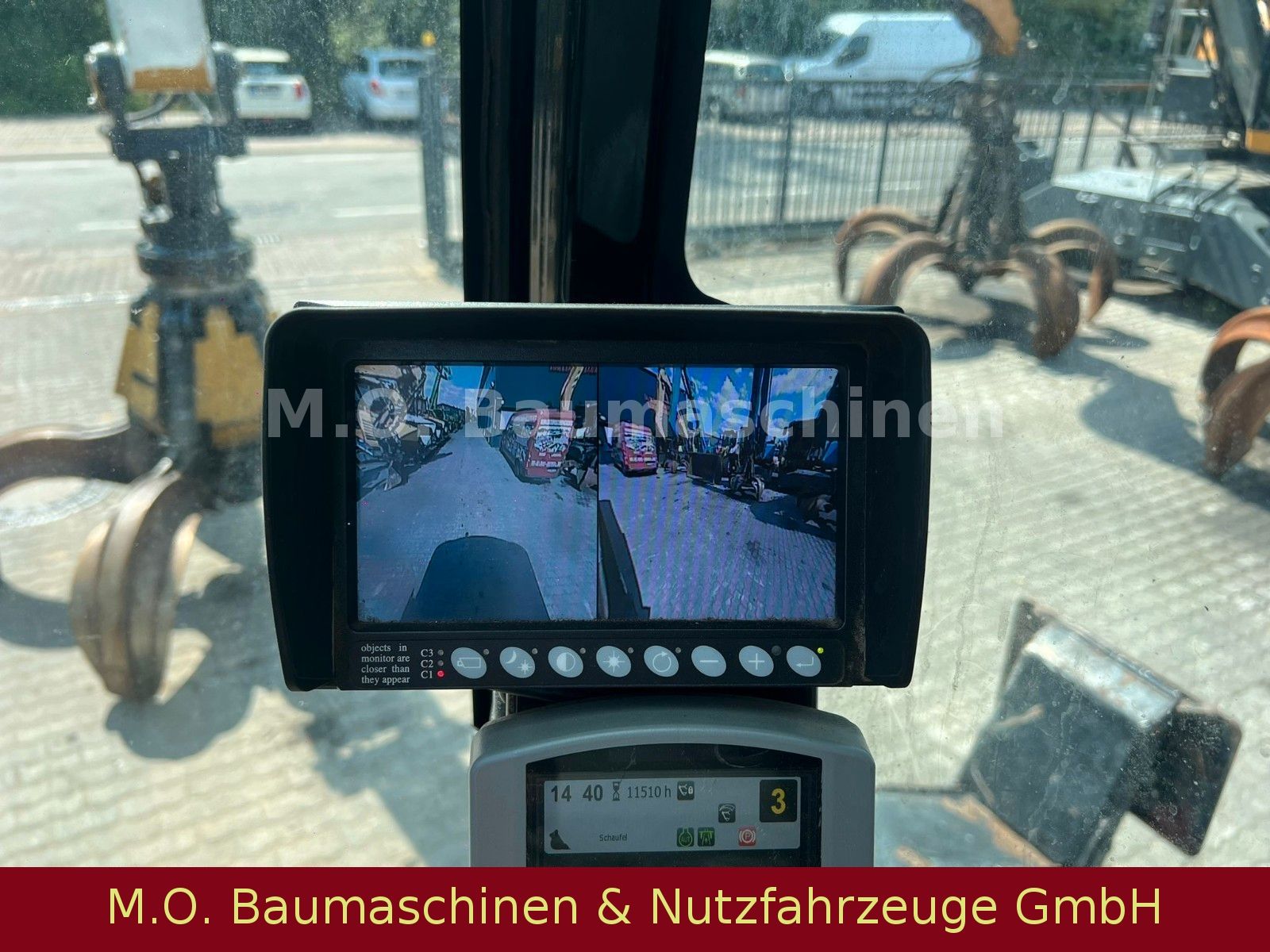 Fahrzeugabbildung CAT MH 3022 / Umschlagbagger /