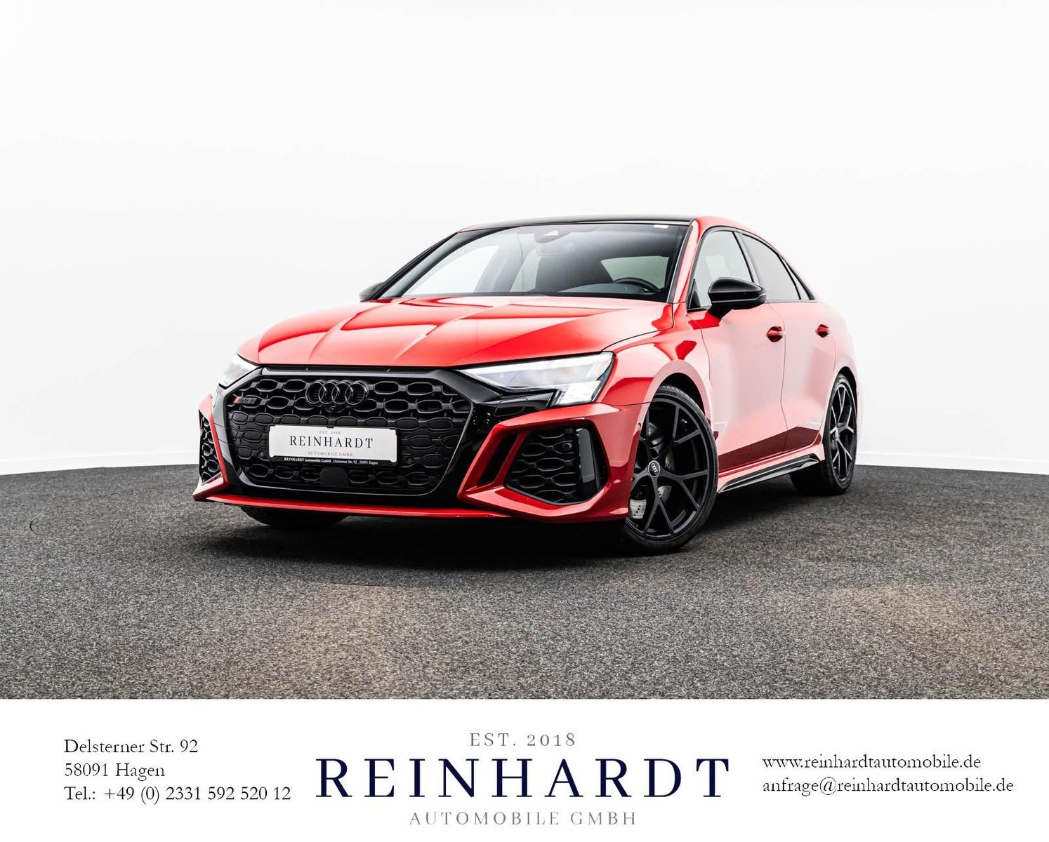 AUDI RS3 LIMOUSINE BLACK PANO/RS-AGA/RS-SITZE/280KMH