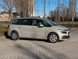 Citroën C4 GRAND Picasso AHK Kamera CarPlay - Citroën C4 Picasso mit Benzin-Antrieb: Grand