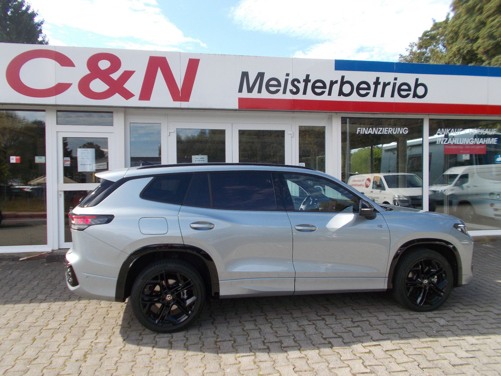 Volkswagen Tayron 2.0 TDI 142 kW 4Motion R-Line 7 - Sitzer foto 25