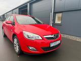 Opel Astra J Sports Tourer 1.4*TEMP*KLIMA*SHZ*LHZ*ISO - Opel Astra aus 2011: Tourer Sport