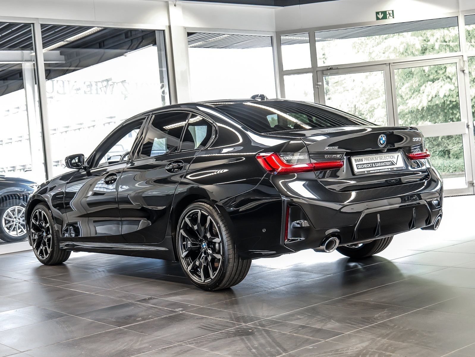 BMW 330 - Bild 7