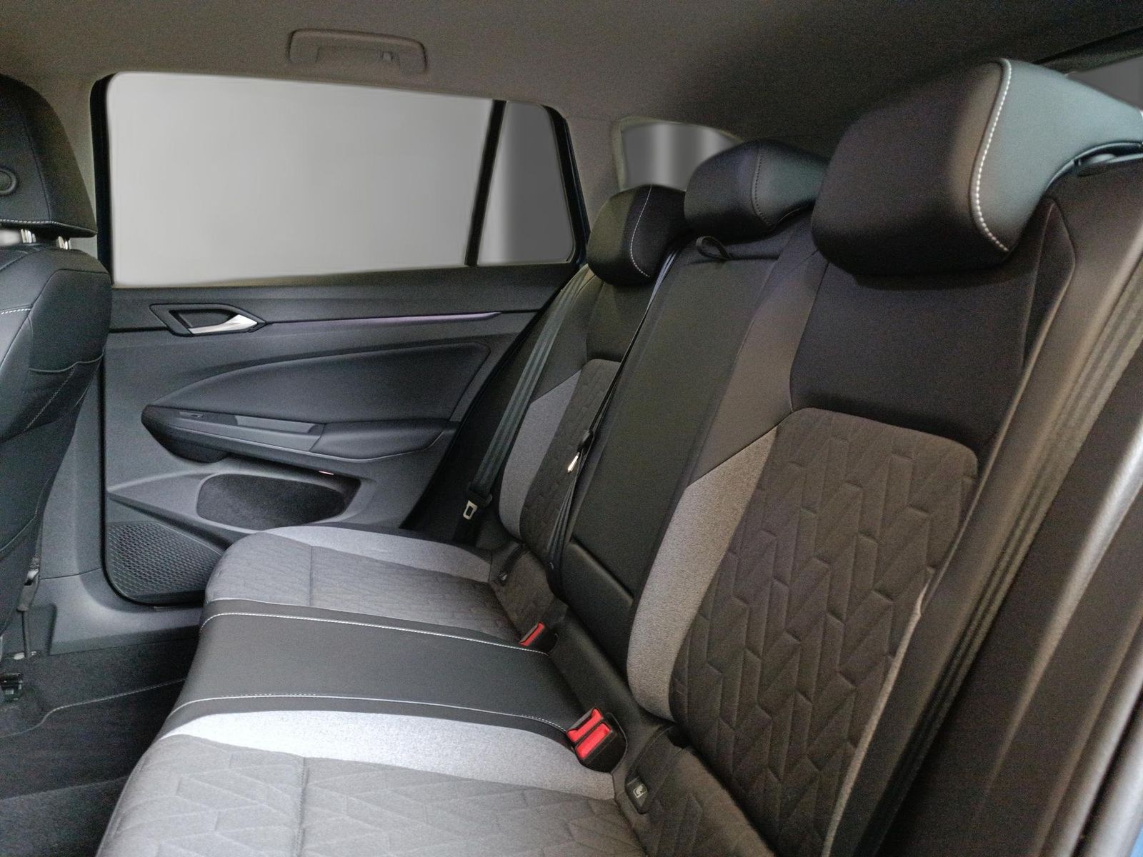 Volkswagen Golf - Bild 17
