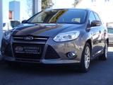 Ford Focus Turnier Titanium 1,6 mit 182 PS - Ford Focus aus 2012: Titanium