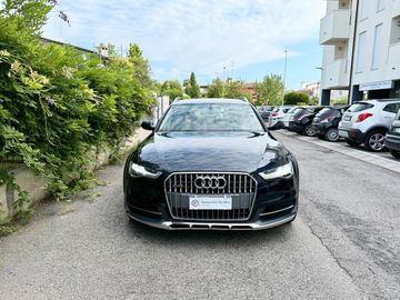 Audi A6 Allroad - 2