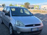Ford Fiesta 1.2 16V 5p. Ambiente - Ford Fiesta aus 2004: Ambiente
