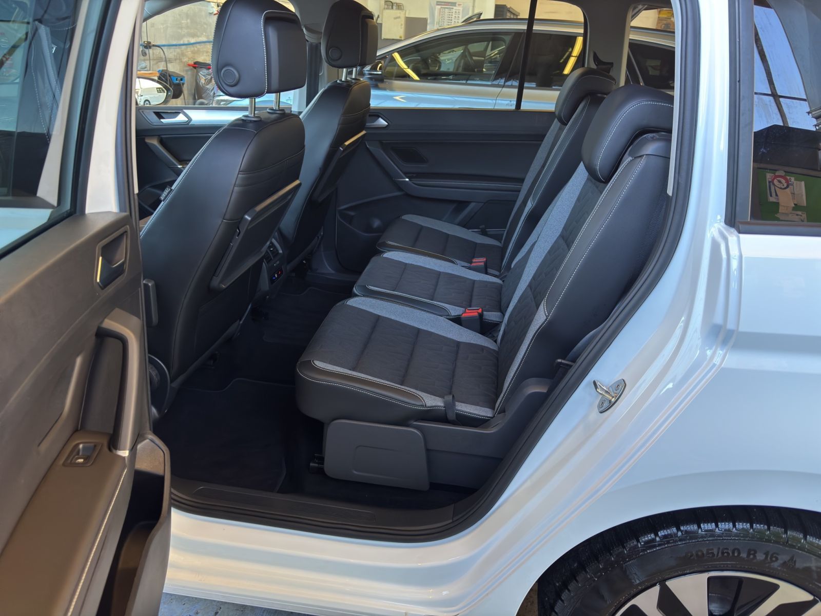 Volkswagen Touran - Bild 19