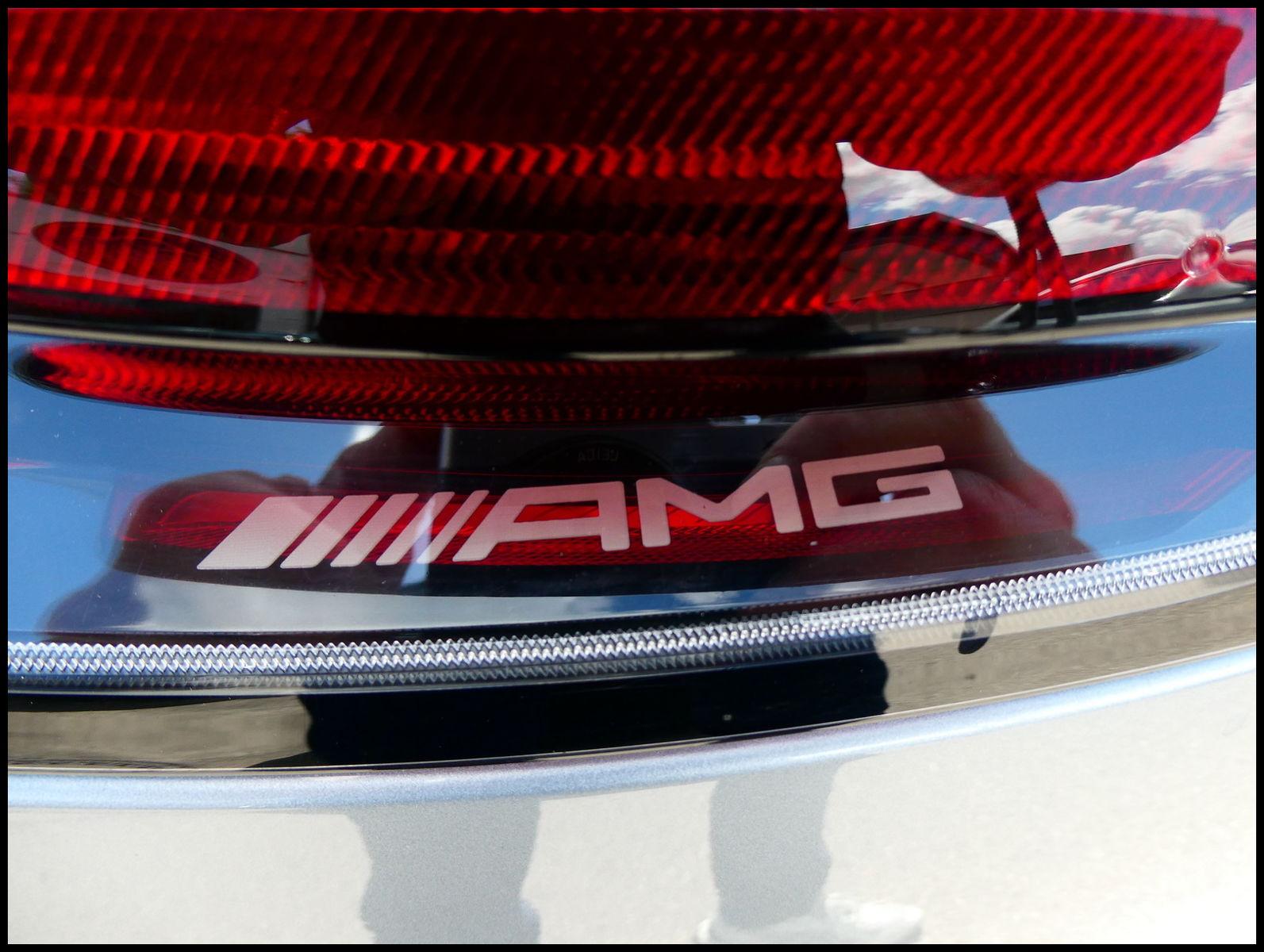 Mercedes-Benz AMG GT 63 4M+ PREMIUM+SITZ-KLIMA+PANO+NIGHT+CARB
