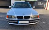 BMW 728i Autom.  M Paket  Velours  Schiebedach Tel. - silberne BMW 728