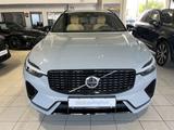 Volvo XC60 T8 Ultimate Dark Recharge AWD B&W Massage - Volvo XC60: Recharge Ultimate Dark