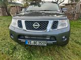 Nissan Pathfinder 3.0 V6 dCi DPF LE 4WD Automatik LE - Nissan Pathfinder: V6