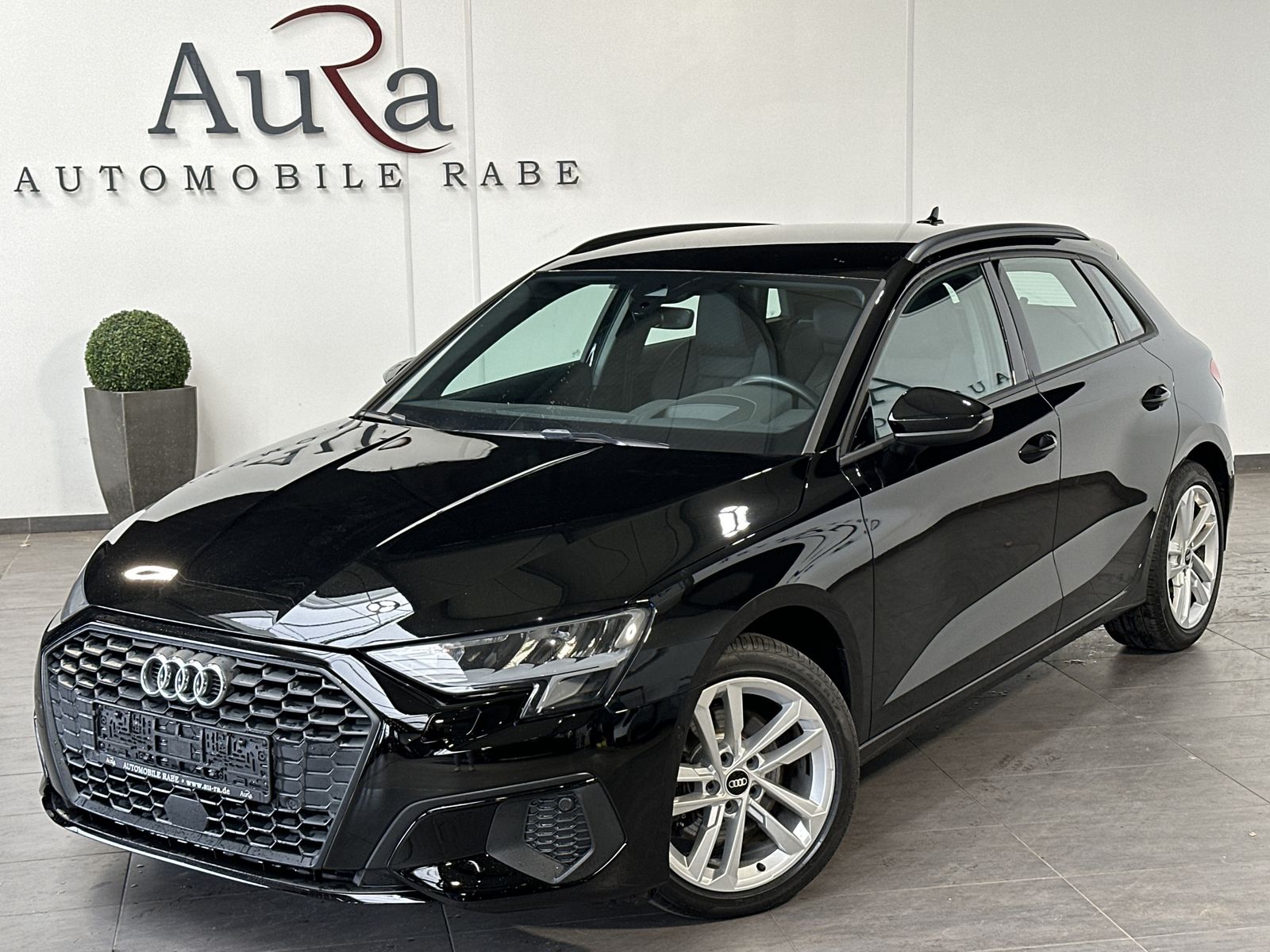 Fahrzeugabbildung Audi A3 35 TDI SpB Sport NAV+LED+ACC+VCOCKPIT+CARPLAY