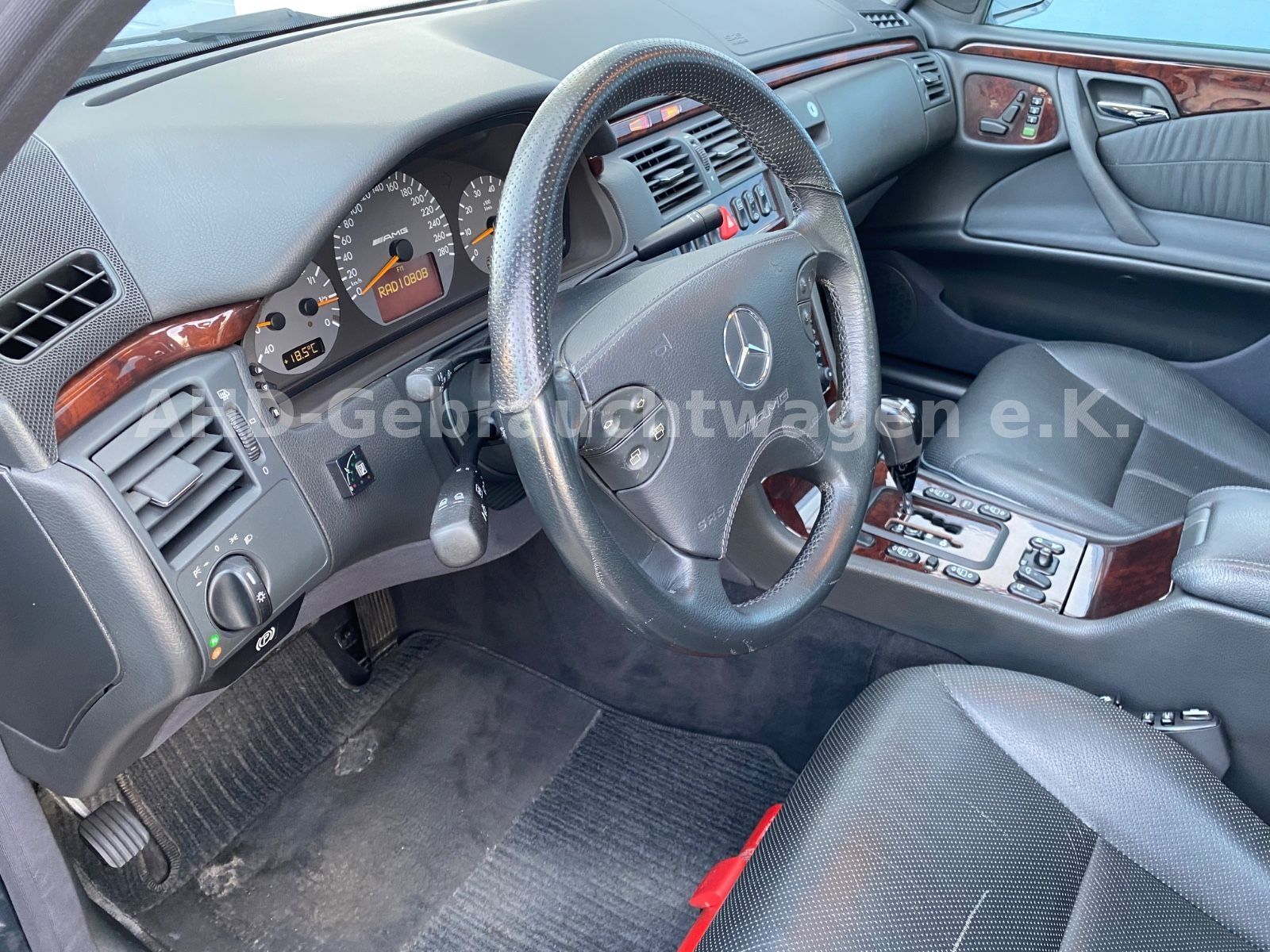 Fahrzeugabbildung Mercedes-Benz E 55 AMG 4-Matic "SAMMLERSTÜCK"