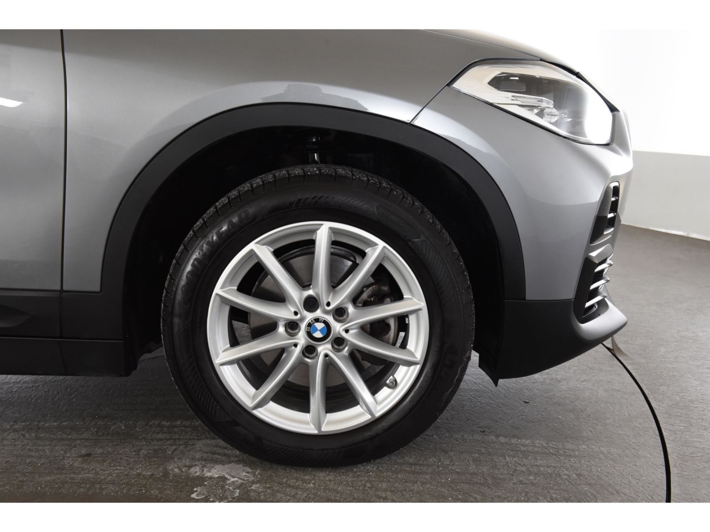 BMW X2 sDrive 18d Advantage Navigation DAB Sitzheizu foto 5