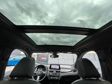 Fahrzeugabbildung BMW X1 xDrive 25i Steptr. Sport Line Pano H&K HeadUp