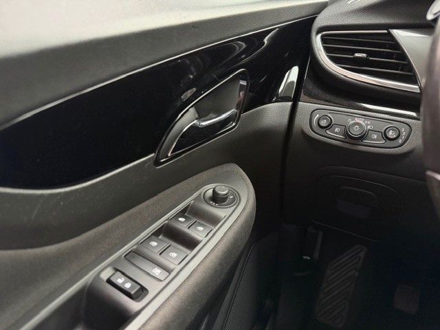 Fahrzeugabbildung Opel Mokka X 116PS Navi/PDC/Allwetter!