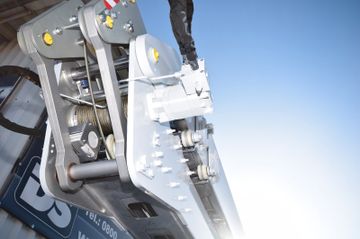 Iveco Amak 60 1600kg 32 meter Klaas