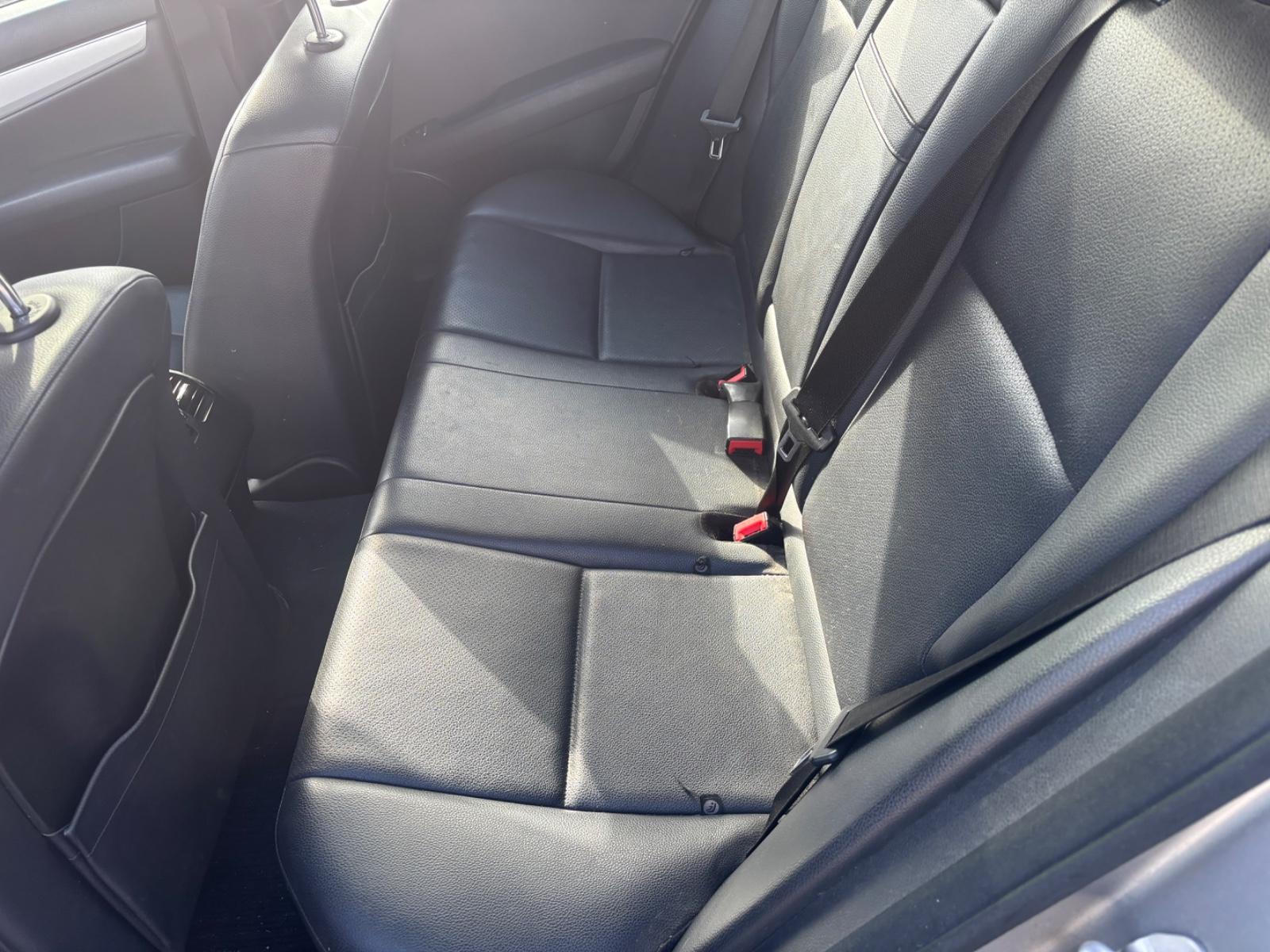 Mercedes-Benz C200 2013 — photo 11