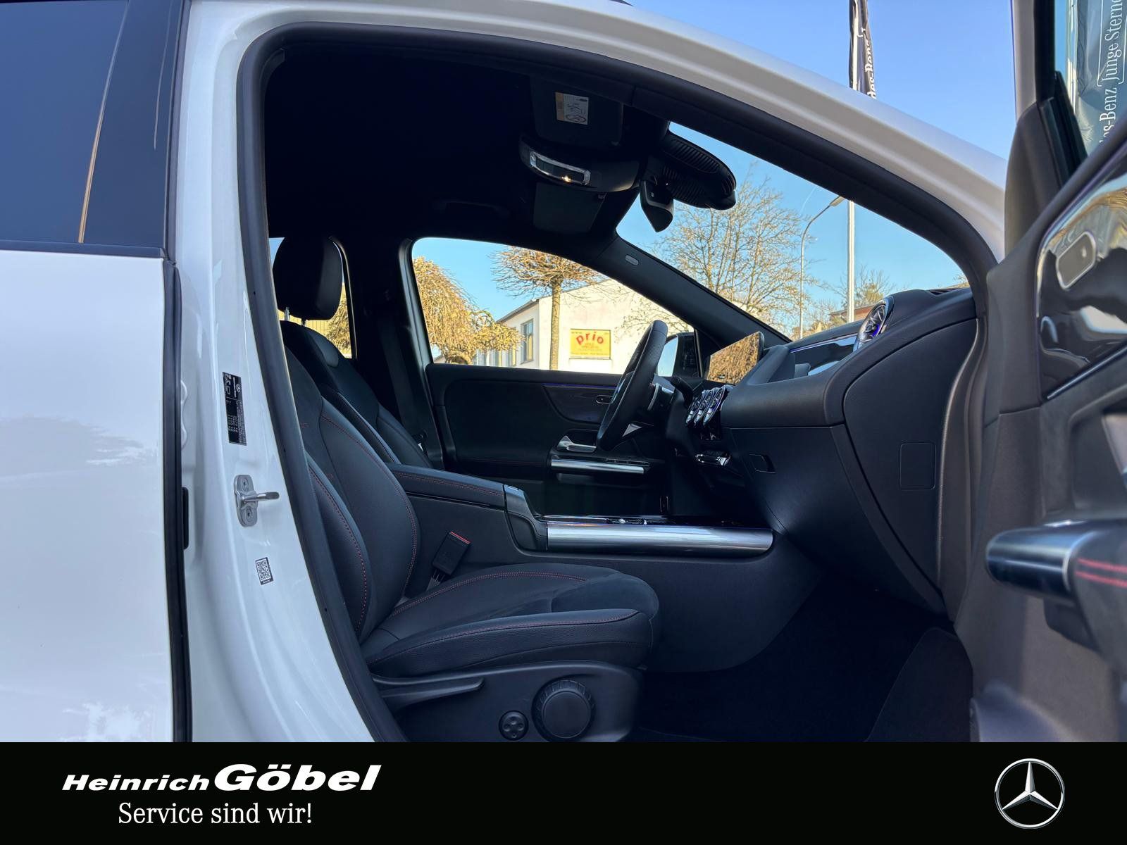 Fahrzeugabbildung Mercedes-Benz GLA 200 AMG-ADV+ KLG-KP KAM MB-LED AMB-BEL SPI