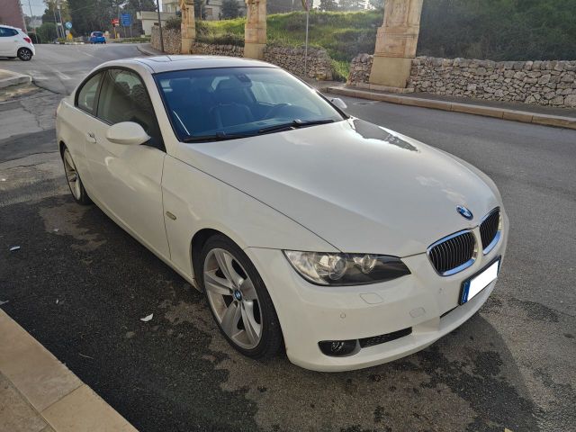 BMW 320d Coupé *PELLE/TETTO*