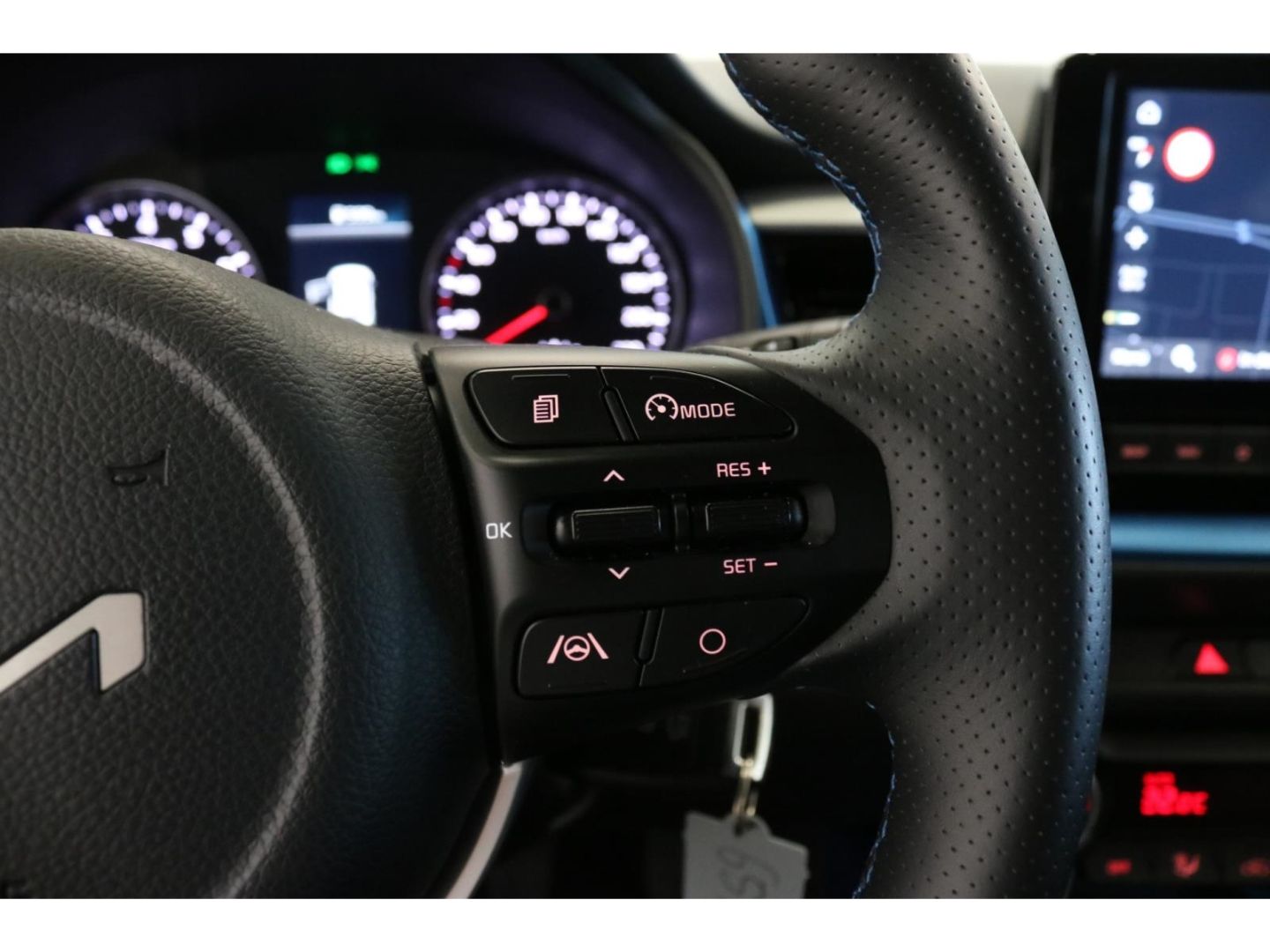 Fahrzeugabbildung Kia Stonic Nightline Edition 1.0 T-GDI 48V Navi SHZ