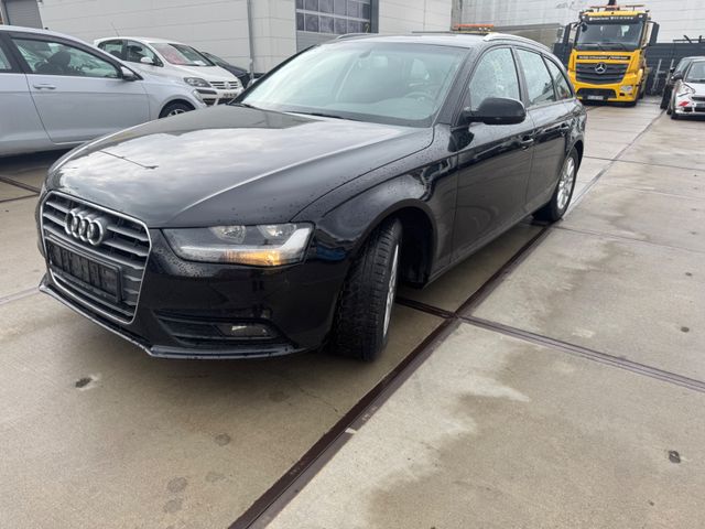 Audi A4 Avant Attraction