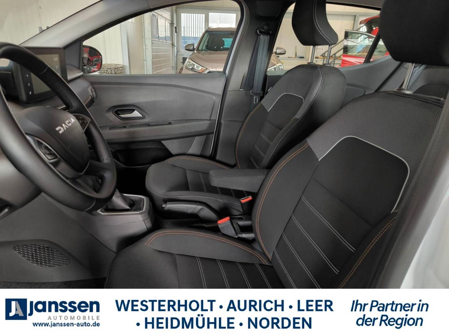 Fahrzeugabbildung Dacia Sandero Stepway Expression TCe 100 ECO-G