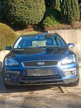 Ford Focus Turnier 2006 - Aktuell reserviert - Ford Focus aus 2006: Turnier