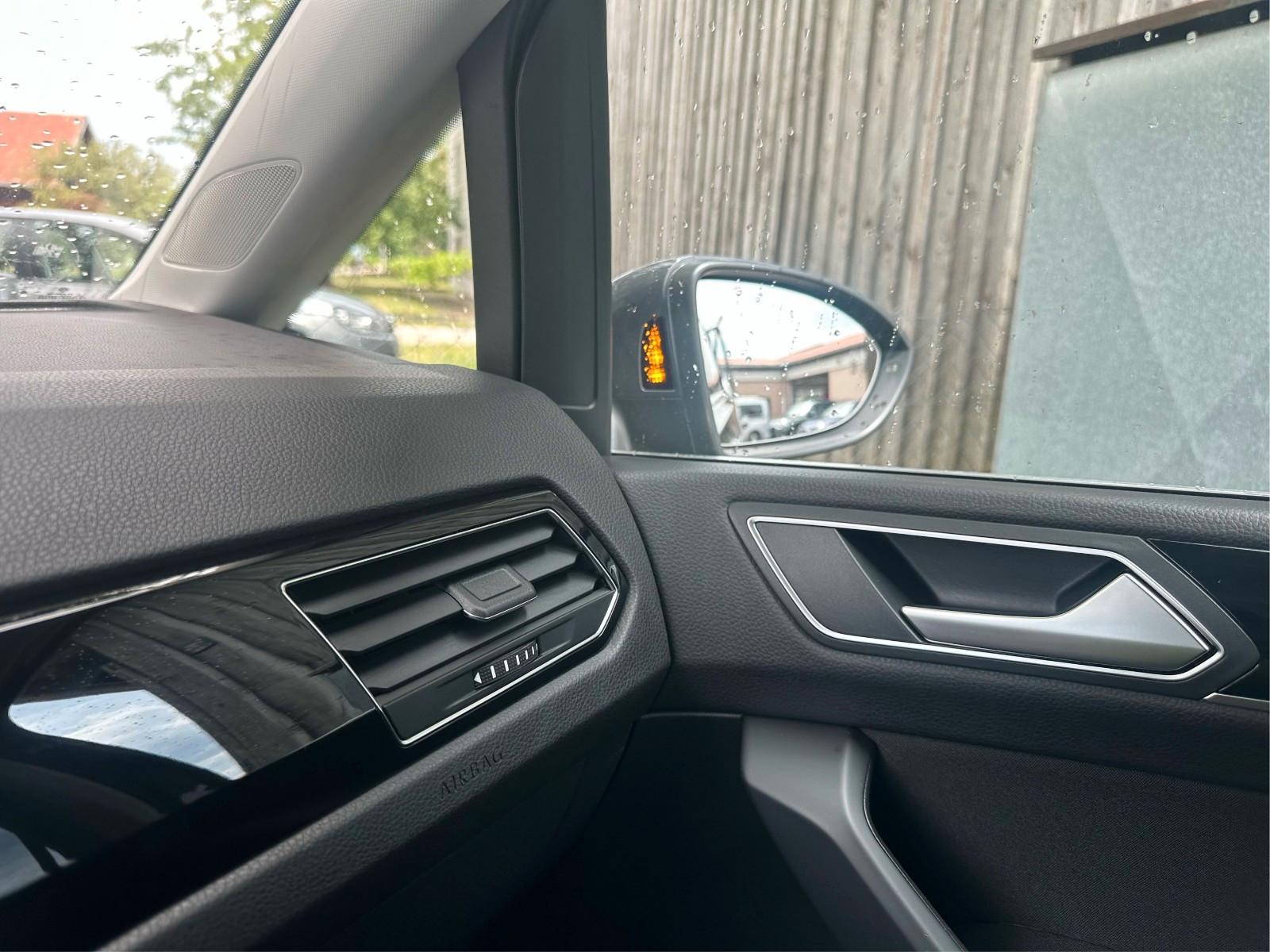 Volkswagen Touran Highline 1,5 TSI/Virtual/Alcantara/AHK, миниатюра 10
