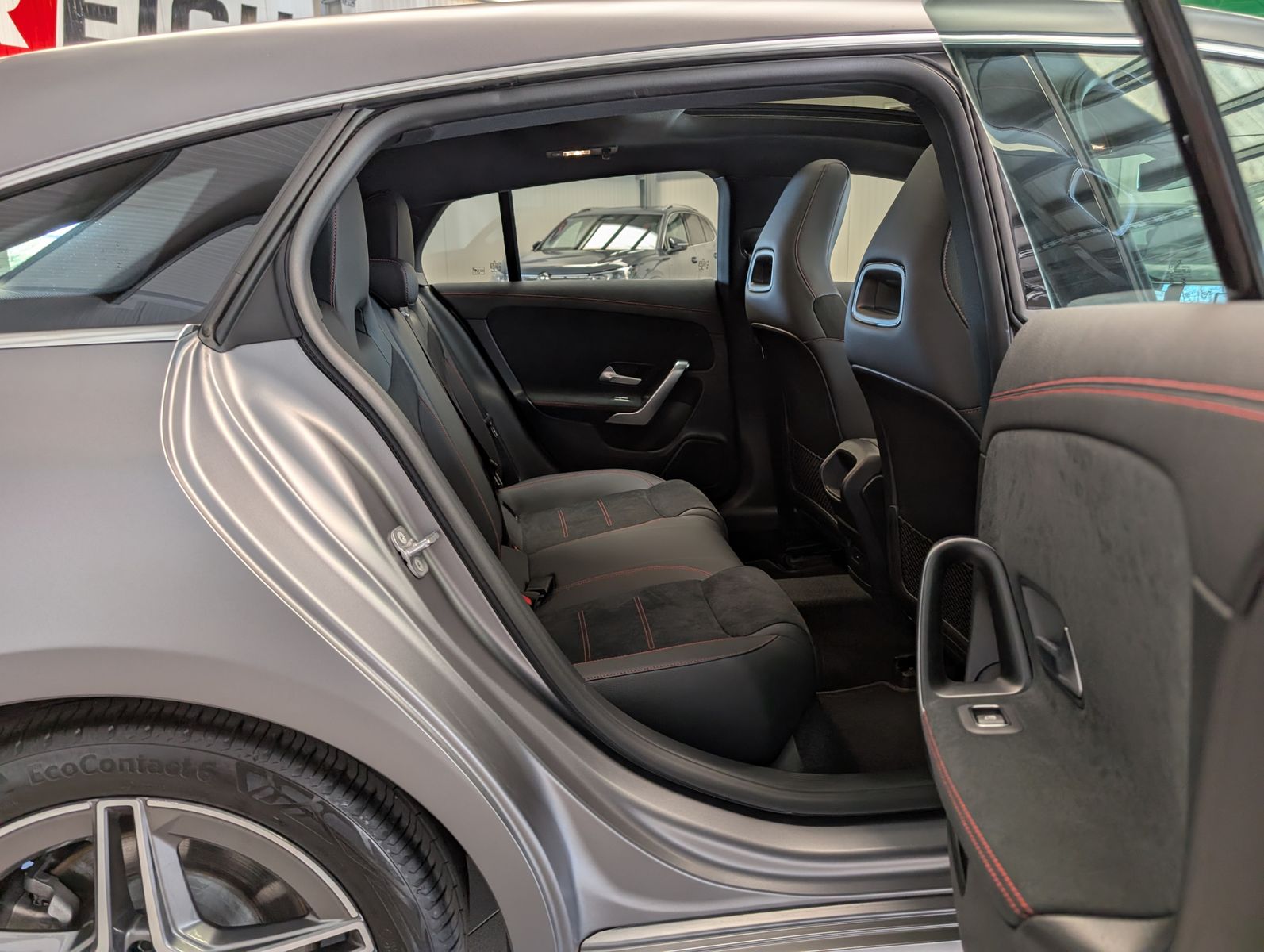 Fahrzeugabbildung Mercedes-Benz CLA 250 SB Dinamica AMG-Line MBux Cam ACC Pano