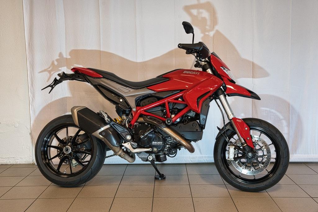 Ducati HYPERMOTOARD 821 