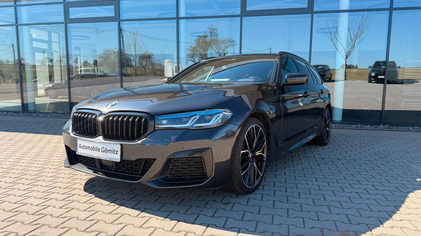 BMW 540 d xDrive Tou. M-SPORT PRO/KOMFOR/PANO/LASER
