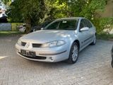 Renault Laguna Emotion 2.0/ Automatik/Tempomat/ TÜV NEU/ - Renault Laguna: Automat
