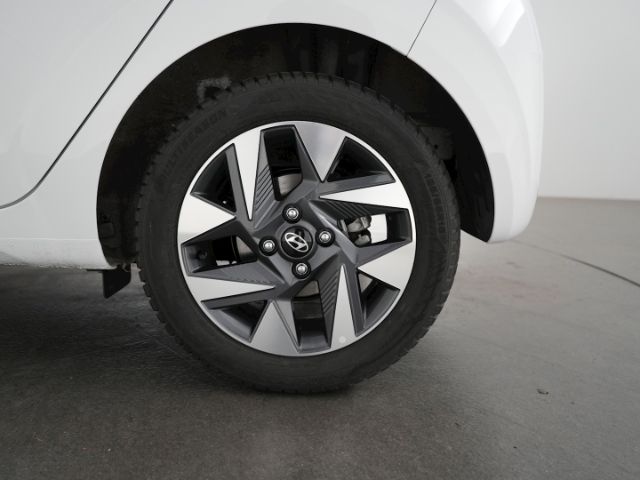i10 FACELIFT TREND+NAVI+RÜCKFAHRKAMERA+SITZHEIZU