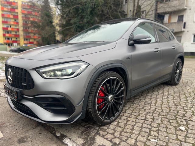 Mercedes-Benz GLA 45 S 4MATIC+ Aero Pano*Spur*Distronic*Burm