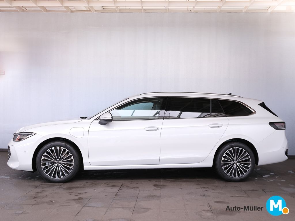 Volkswagen Passat eHybrid DSG Elegance AHK Pano foto 3