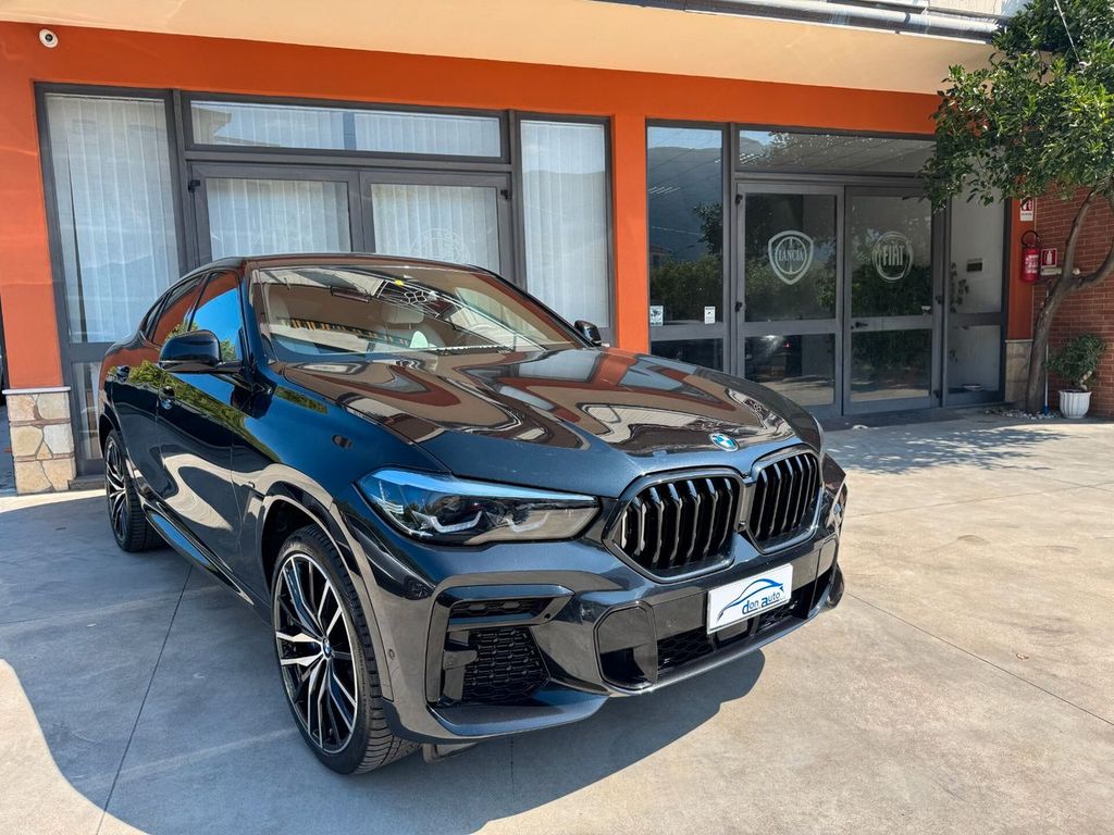 Image of BMW X6