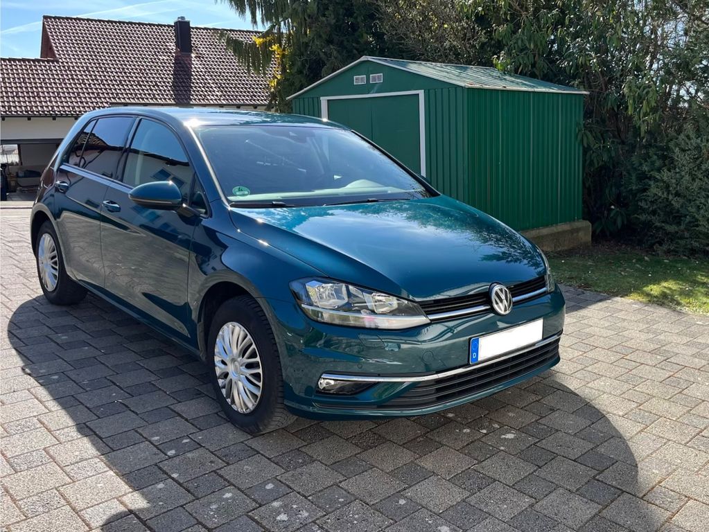 Image of Volkswagen Golf