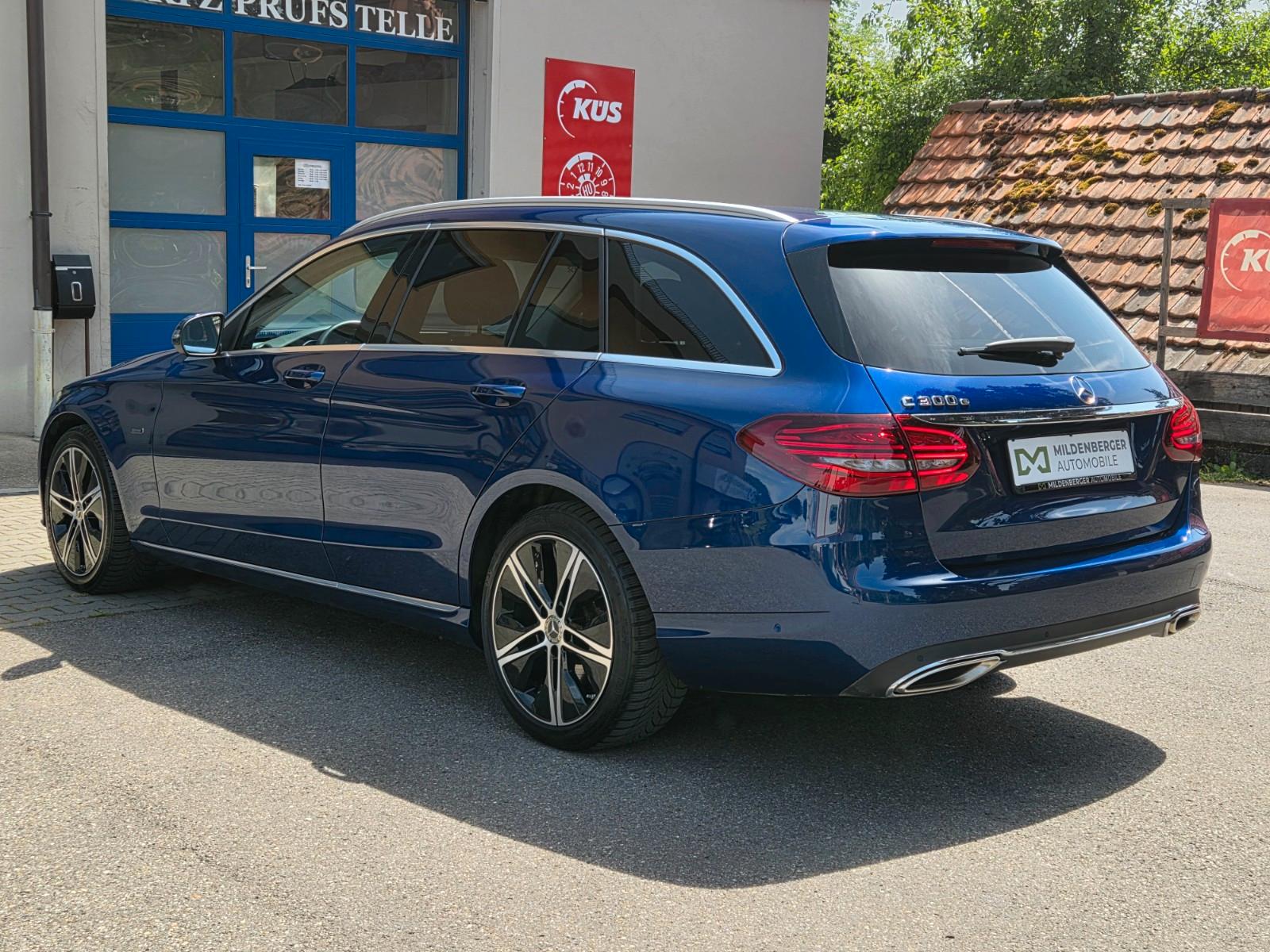 Mercedes-Benz C 300 e T-Modell Plug in Hybrid Navi Avantgarde