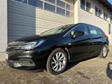 Opel Astra K Sports Tourer 1.5D Elegance LED AHK BLIS - Opel Astra Elegance mit Diesel-Antrieb