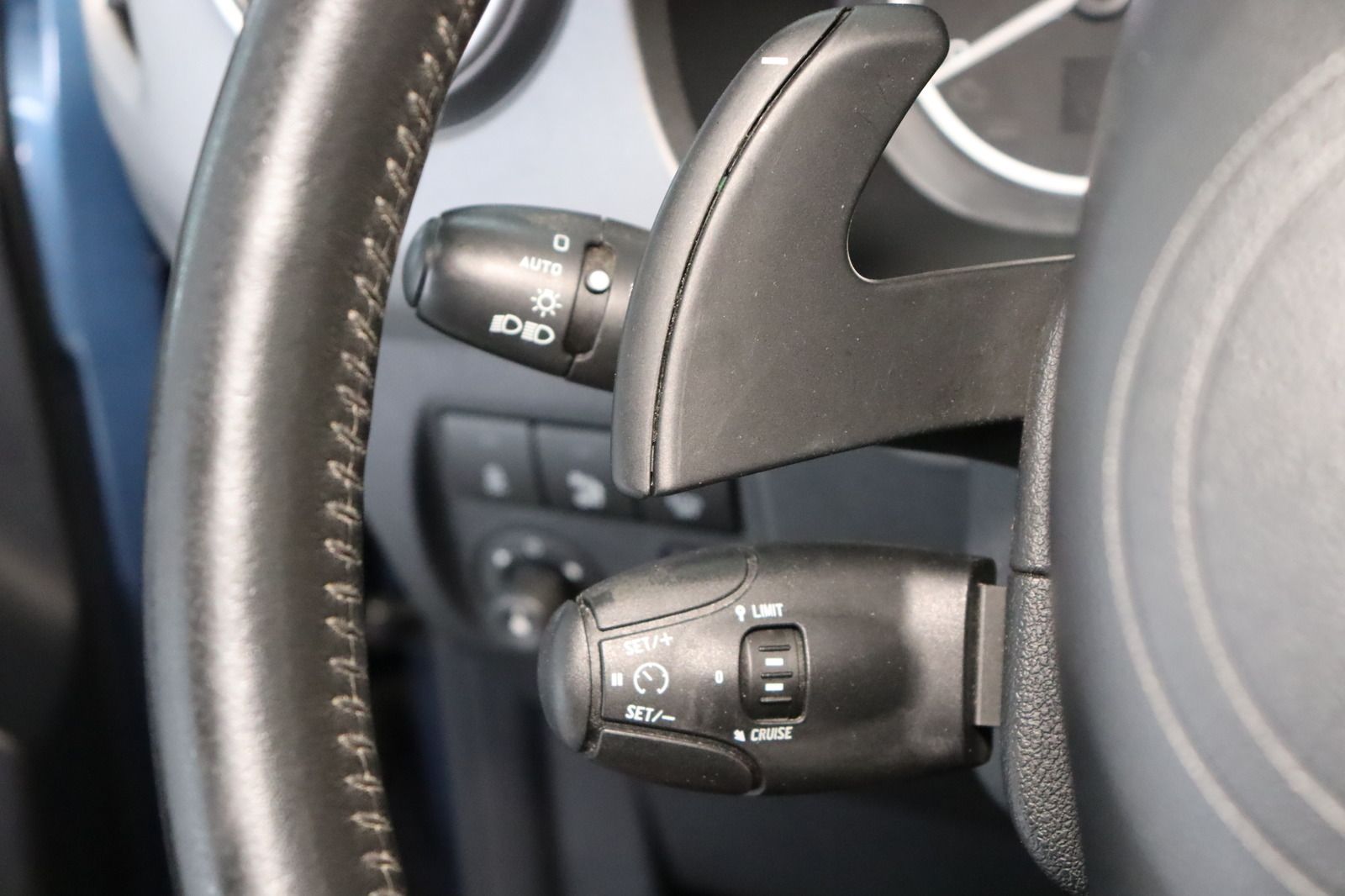 Fahrzeugabbildung Citroën Berlingo Kombi 1.5 d Multispace * Service neu *