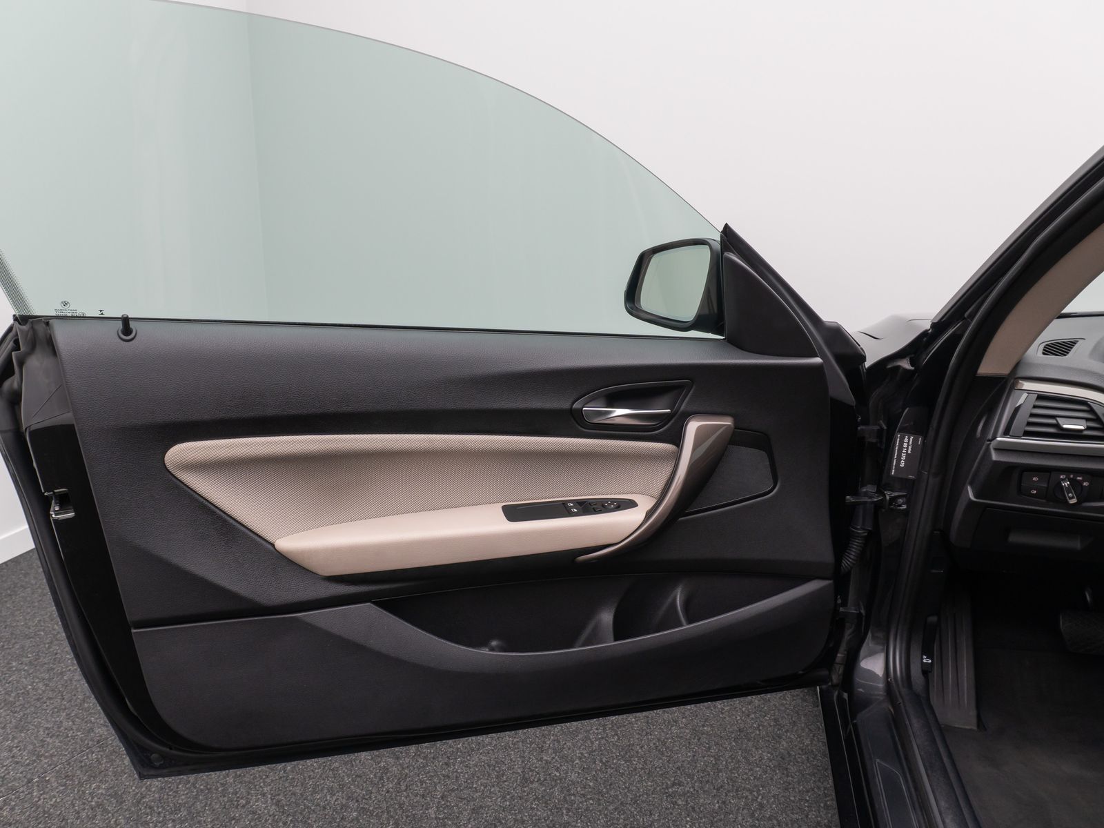 Fahrzeugabbildung BMW 218d PDC Sitzhz Xenon Sport Geschwindigkeitreg