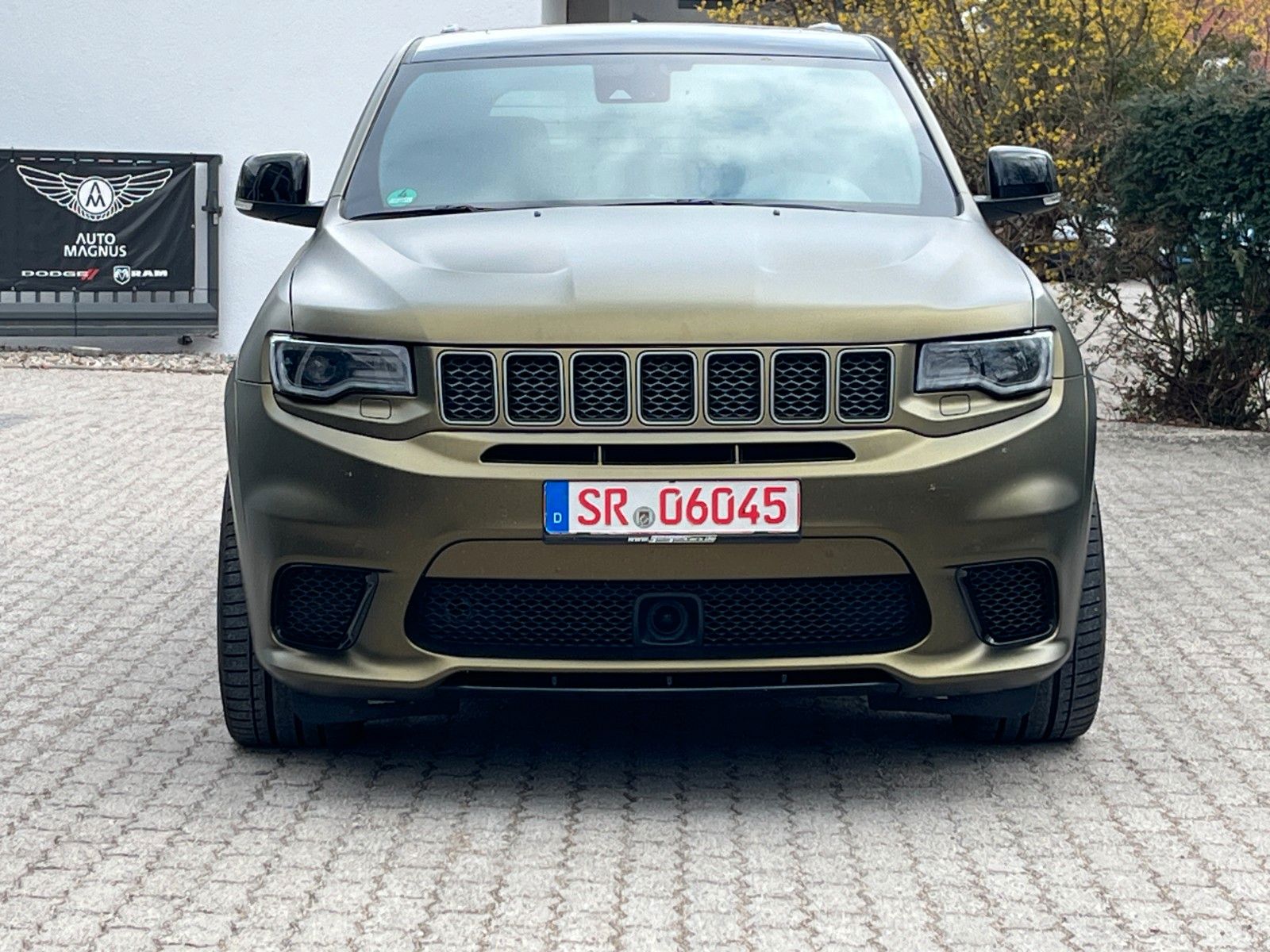 Fahrzeugabbildung Jeep Grand Cherokee 6.2 V8 Trackhawk LPG StHzg