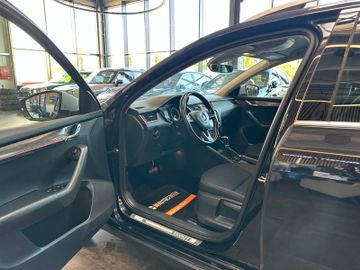 MYAUTOCENTER – Gebraucht- und Jahreswagen mit Werkstattservice in Pfaffenhofen Skoda Octavia Combi Scout 4x4 *TÜV Neu*TOP Zustand*
