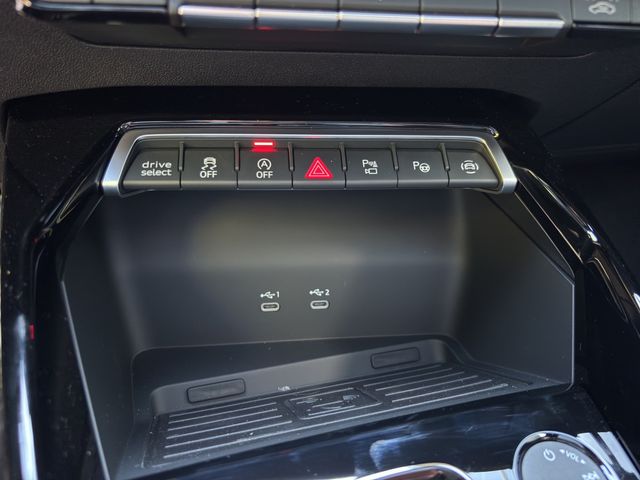 RS3 Sportback 294 kW S tronic PANO 360° SONOS
