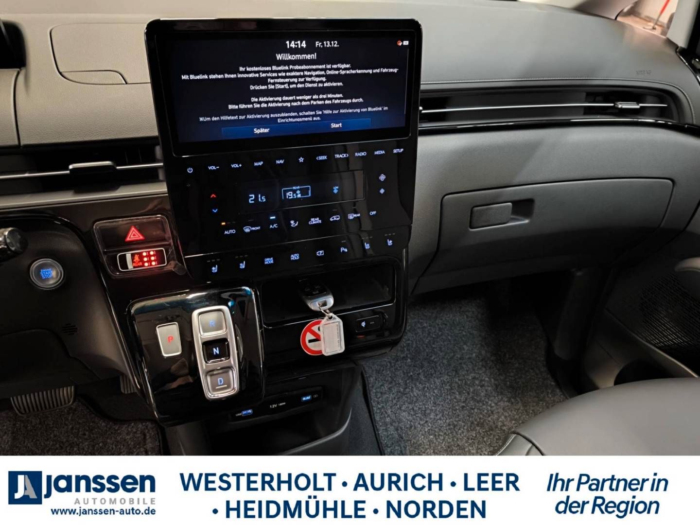 Fahrzeugabbildung Hyundai STARIA 9-Sitzer  PRIME