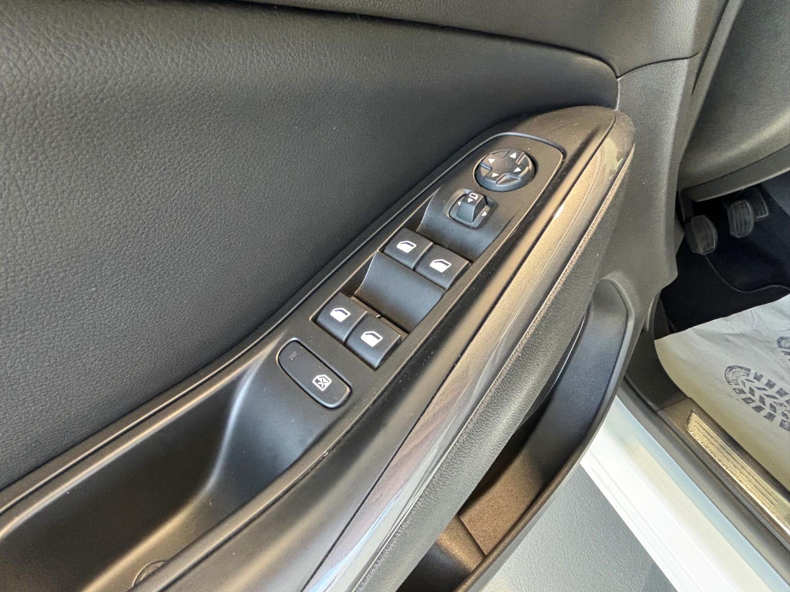 Opel Grandland (X) Ultimate Kameras PDC Navi LED uvm.