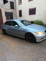 BMW 325i e90 - BMW 325 Unfallwagen