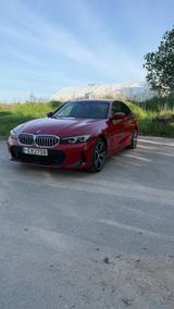 BMW 330e xDrive Automatik - M packet - rote BMW 330