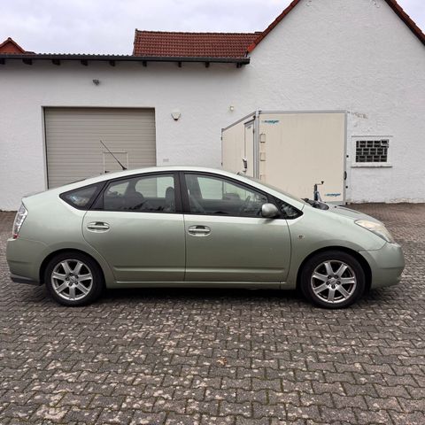 Toyota Prius 2